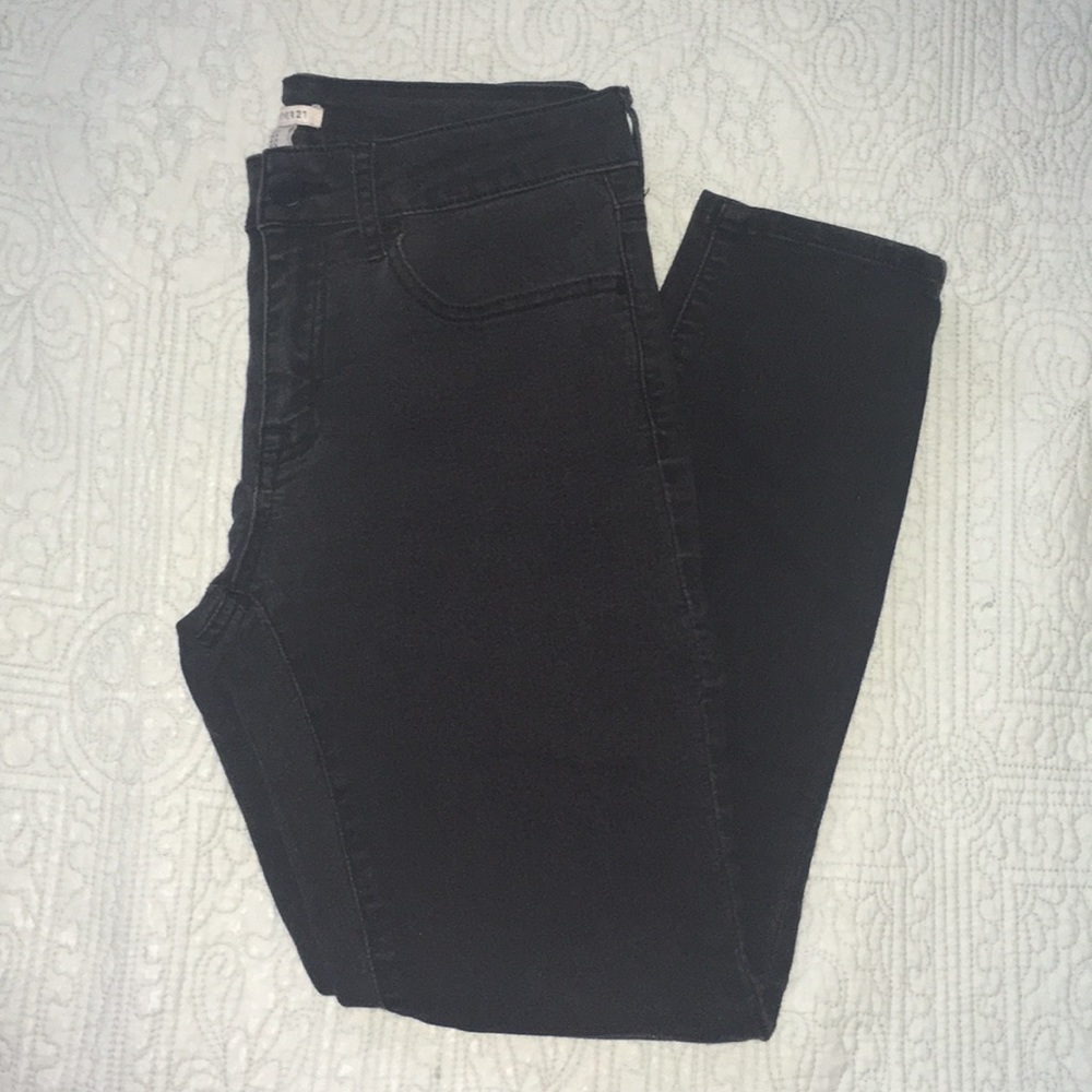 Black Forever21 Skinny Jeans